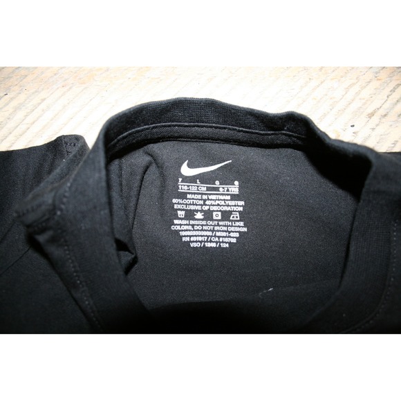 Nike Air T-Shirt Kids Size 7 Black NEW Dri-FIT Maximum Vol Graphic 86M381-023 - Picture 3 of 6